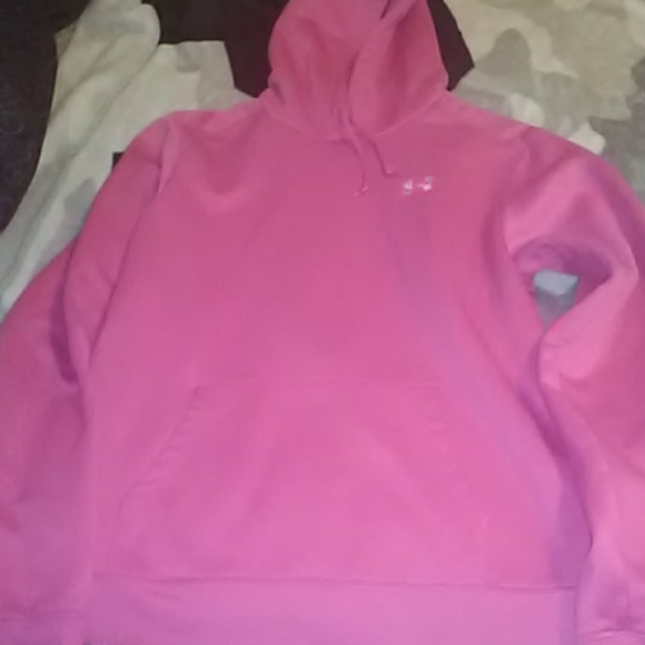 Under Armour Tops - Pink under armour pullover